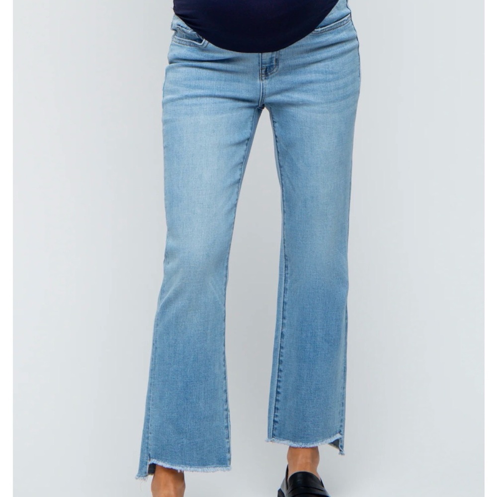 PinkBlush Maternity Over the belly raw edge crop jeans, Size 27, gently worn